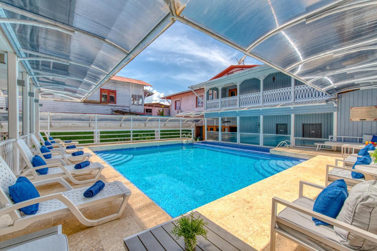 Swans Cay Hotel Bocas Town Exterior foto
